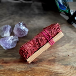 Load image into Gallery viewer, Dragon blood sage kit ( With Palo santo )
